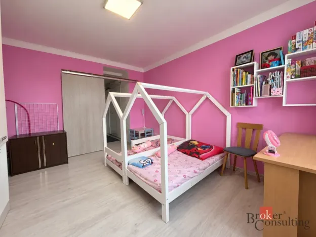 Prodej bytu 2+1, Plzeň - Jižní Předměstí, Kardinála Berana, 60 m2