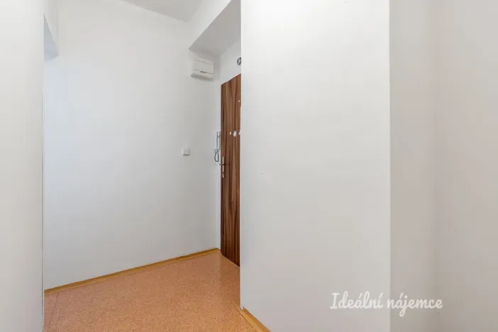 Pronájem bytu 1+1, Beroun, Josefa Hory, 37 m2