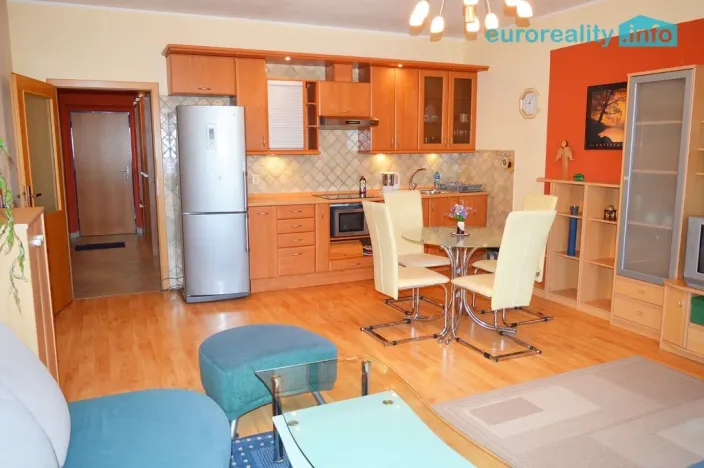 Pronájem bytu 2+kk, Kladno, O. Peška, 59 m2