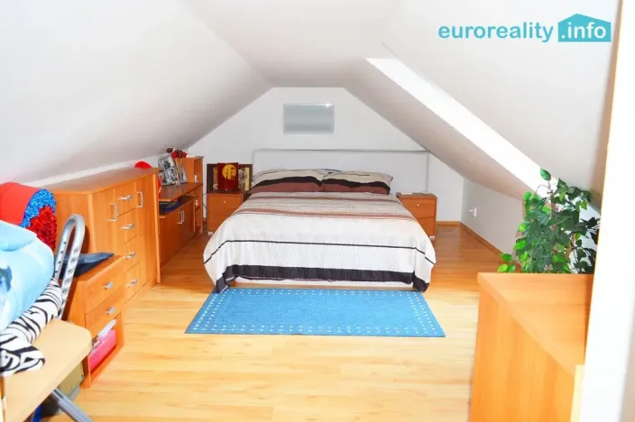 Pronájem bytu 2+kk, Kladno, O. Peška, 59 m2