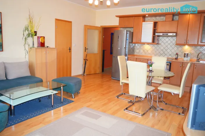 Pronájem bytu 2+kk, Kladno, O. Peška, 59 m2
