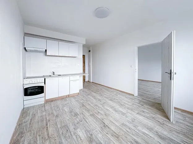 Pronájem bytu 1+1, Jirkov, Generála Svobody, 33 m2