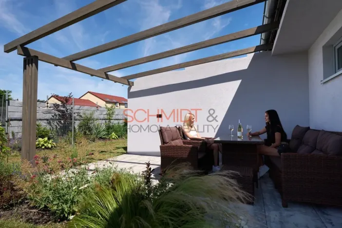 Prodej ubytování, Valtice, Polní, 161 m2