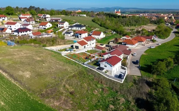 Prodej ubytování, Valtice, Polní, 161 m2