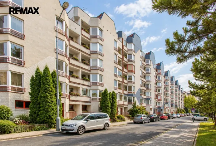 Pronájem bytu 3+1, Pardubice - Bílé Předměstí, Dašická, 89 m2