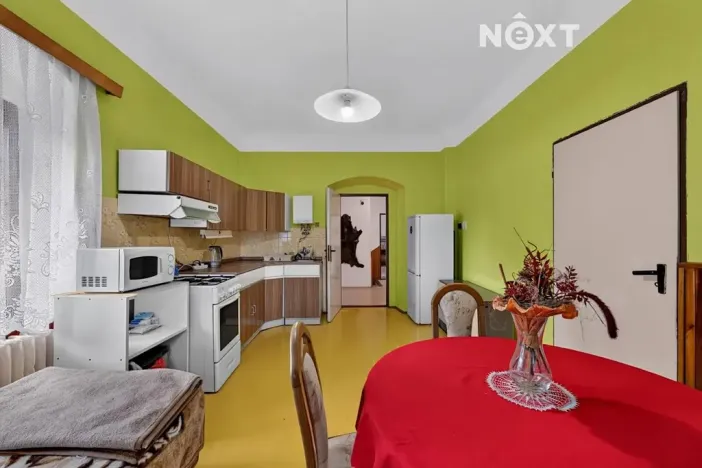 Prodej rodinného domu, Kožlany, Pražská, 200 m2