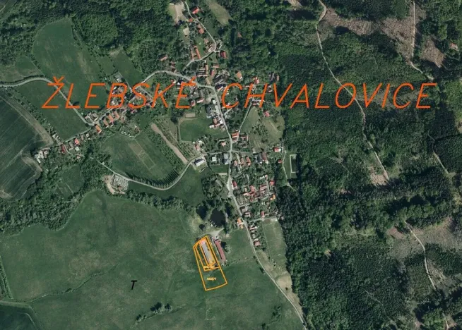 Prodej komerční, Žlebské Chvalovice, 1050 m2
