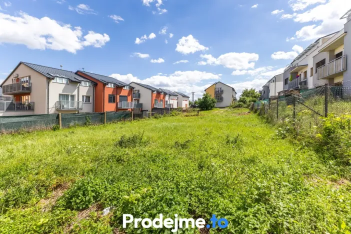 Prodej pozemku pro bydlení, Znojmo - Přímětice, 877 m2