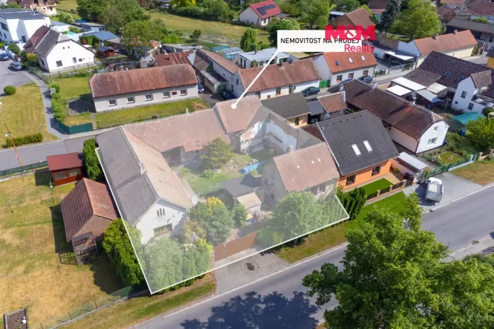 Prodej rodinného domu, Pardubice - Mnětice, Černoborská, 110 m2