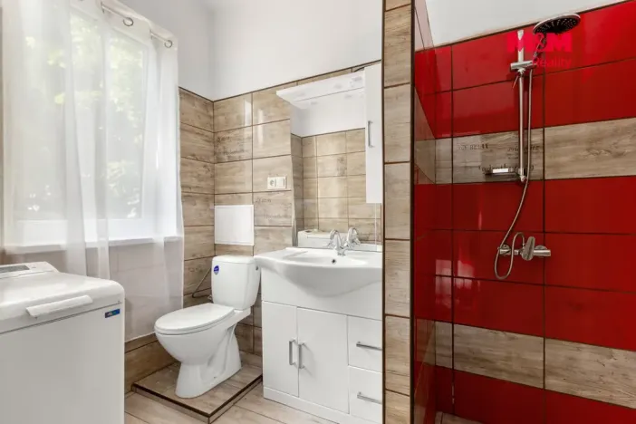 Prodej rodinného domu, Pardubice - Mnětice, Černoborská, 110 m2