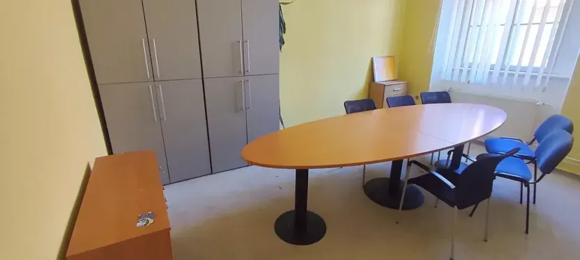Pronájem kanceláře, Cheb, Dlouhá, 16 m2