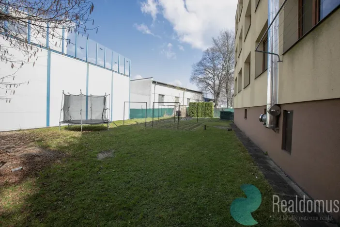 Pronájem bytu 2+kk, Benešov, Konopišťská, 40 m2