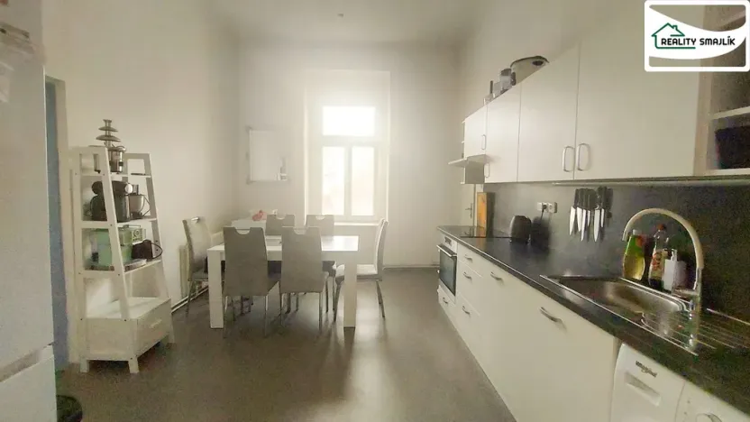 Pronájem bytu 2+1, Cheb, Májová, 105 m2
