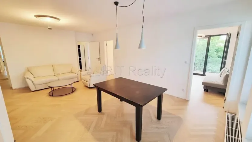 Pronájem bytu 4+kk, Praha - Žižkov, Kališnická, 99 m2