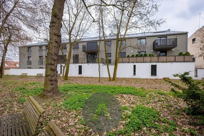 Pronájem bytu 2+kk, Dobřichovice, Za Mlýnem, 71 m2