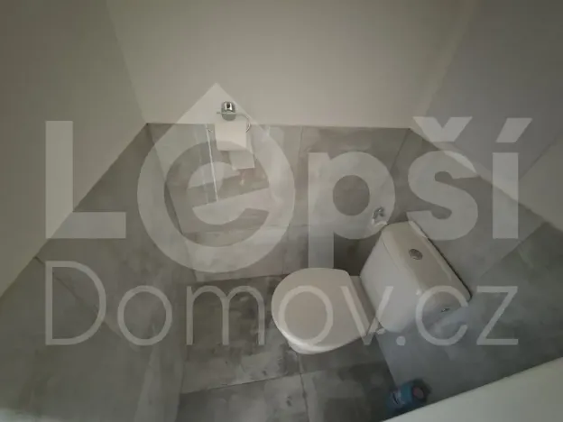 Pronájem bytu 2+1, Žulová, Na Rybníčku, 56 m2