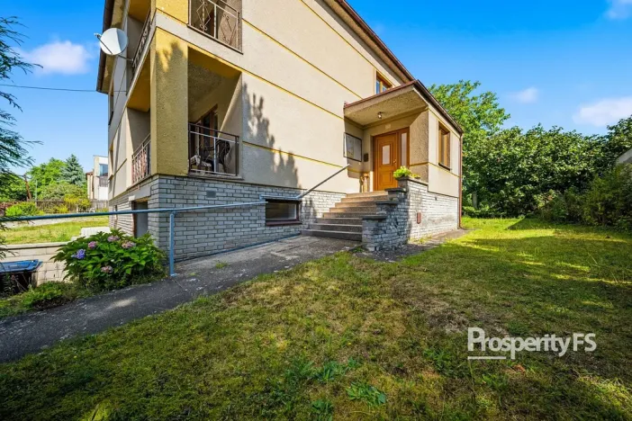 Prodej rodinného domu, Nové Strašecí, Nad Větrákem, 175 m2