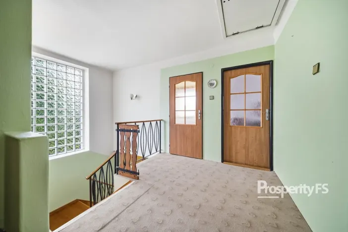 Prodej rodinného domu, Nové Strašecí, Nad Větrákem, 175 m2