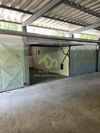 Prodej garáže, Plzeň, Karla Vokáče, 15 m2