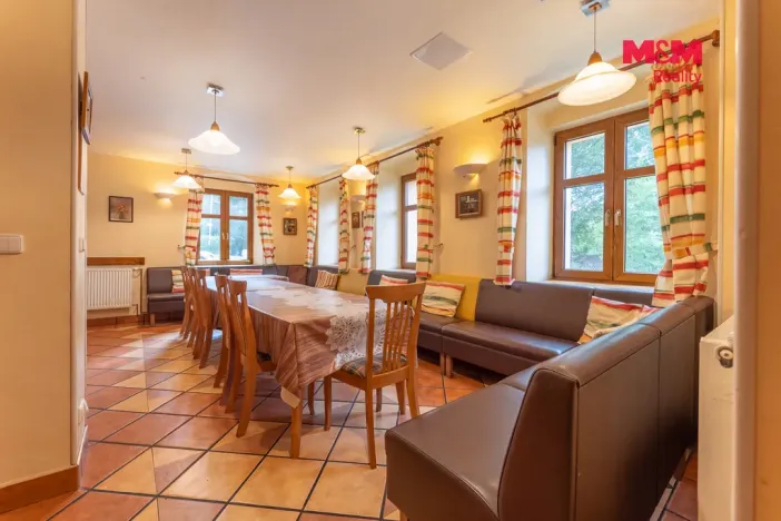 Prodej rodinného domu, Loučná pod Klínovcem - Loučná, 270 m2