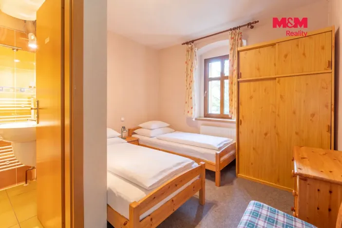 Prodej rodinného domu, Loučná pod Klínovcem - Loučná, 270 m2