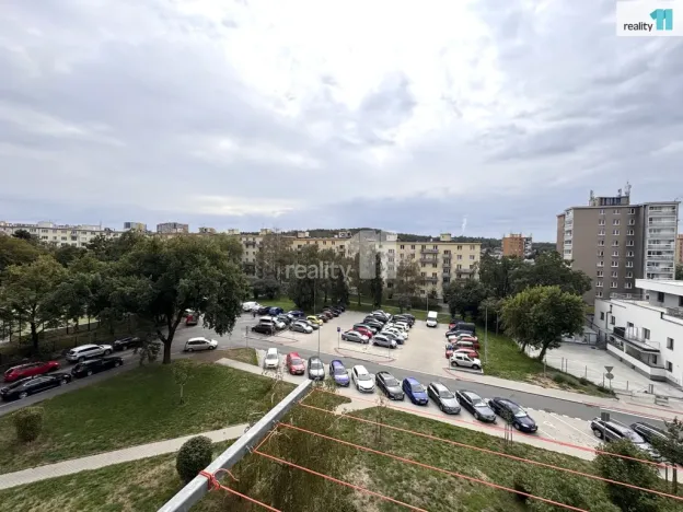 Pronájem bytu 2+kk, Praha - Hloubětín, Mochovská, 54 m2