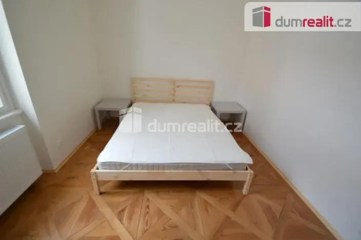 Pronájem bytu 2+kk, Praha - Smíchov, Svornosti, 42 m2