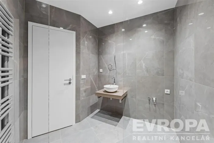 Pronájem bytu 2+kk, Praha - Michle, Magistrů, 50 m2