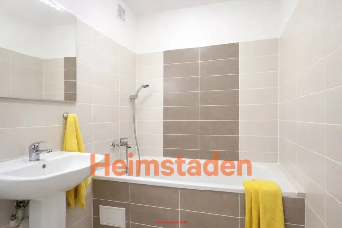 Pronájem bytu 2+1, Havířov - Město, Dlouhá třída, 53 m2