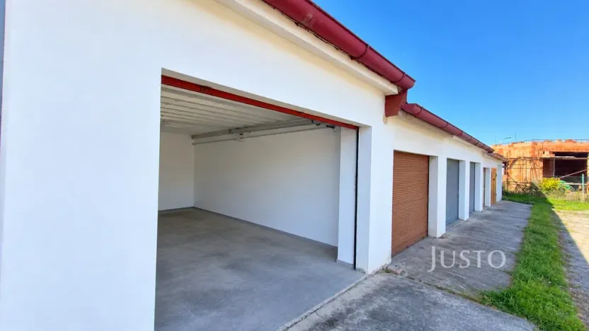 Prodej garáže, Písek, Vrcovická, 18 m2
