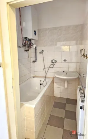 Pronájem bytu 2+kk, Plzeň - Jižní Předměstí, Vrchlického, 52 m2