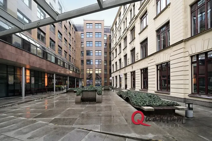 Pronájem kanceláře, Praha - Nové Město, Spálená, 146 m2
