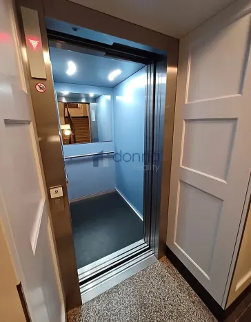 Pronájem bytu 2+kk, Praha, Čajkovského, 52 m2