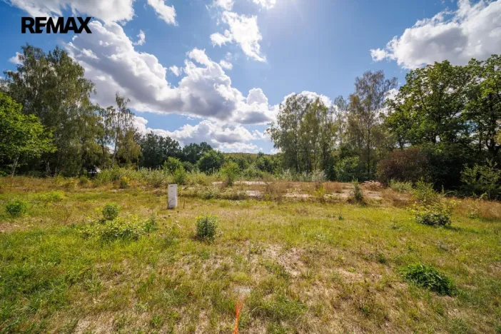 Prodej pozemku pro bydlení, Cheb, 1587 m2