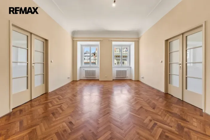 Pronájem kanceláře, Praha - Staré Město, Staroměstské náměstí, 130 m2