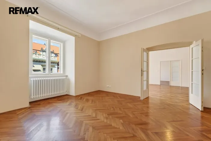 Pronájem kanceláře, Praha - Staré Město, Staroměstské náměstí, 130 m2