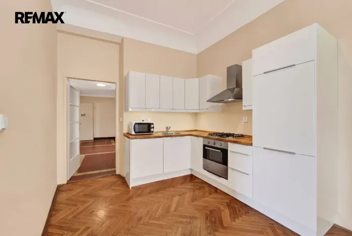Pronájem kanceláře, Praha - Staré Město, Staroměstské náměstí, 130 m2