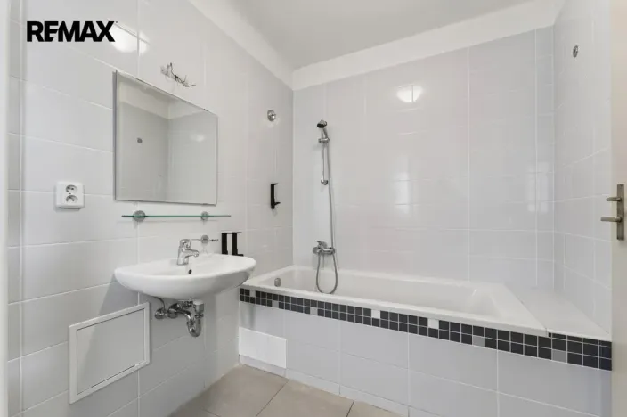 Pronájem kanceláře, Praha - Staré Město, Staroměstské náměstí, 130 m2