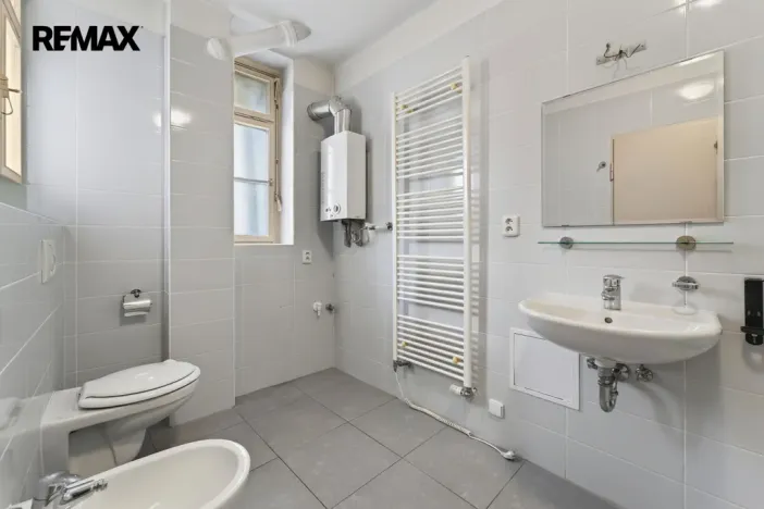 Pronájem kanceláře, Praha - Staré Město, Staroměstské náměstí, 130 m2