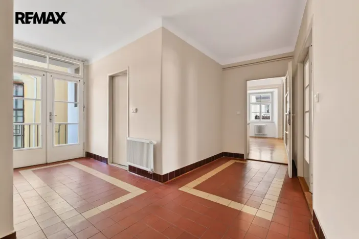 Pronájem kanceláře, Praha - Staré Město, Staroměstské náměstí, 130 m2