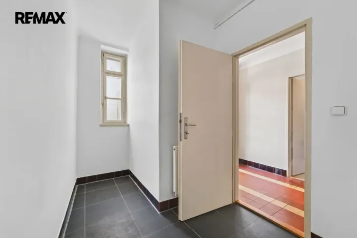 Pronájem kanceláře, Praha - Staré Město, Staroměstské náměstí, 130 m2