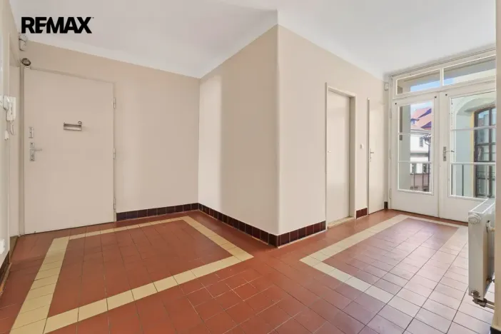 Pronájem kanceláře, Praha - Staré Město, Staroměstské náměstí, 130 m2