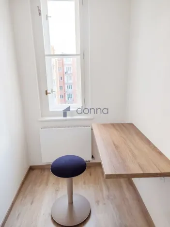 Pronájem bytu 3+kk, Praha, Vinohradská, 77 m2