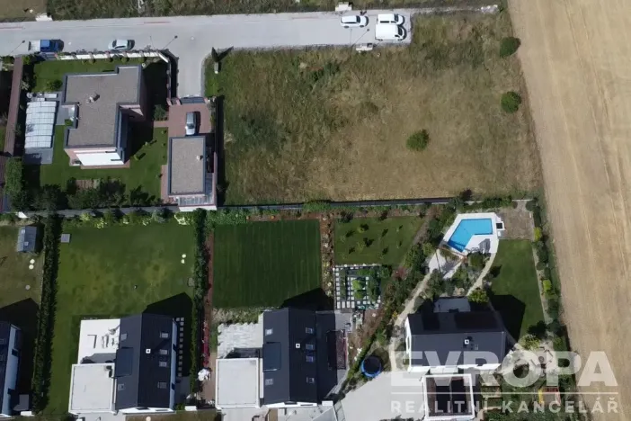 Prodej pozemku pro bydlení, Veleň, 791 m2