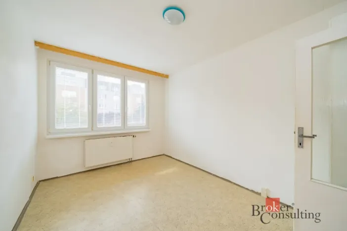 Prodej bytu 2+kk, Praha - Stodůlky, Bašteckého, 43 m2