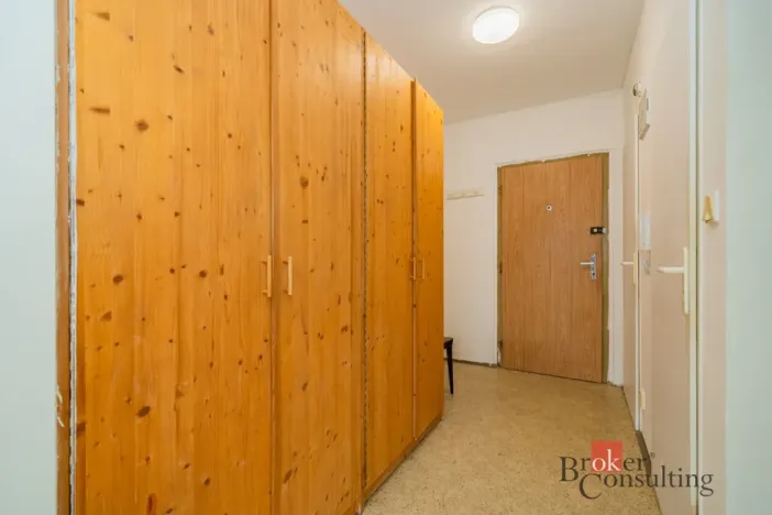 Prodej bytu 2+kk, Praha - Stodůlky, Bašteckého, 43 m2
