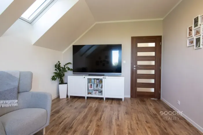 Prodej bytu 4+kk, Zápy, 83 m2
