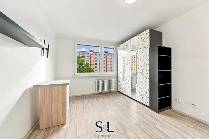 Prodej bytu 1+kk, Ústí nad Labem, Gagarinova, 21 m2