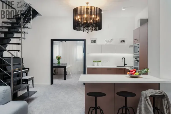 Pronájem bytu 4+kk, Praha - Smíchov, Holečkova, 170 m2