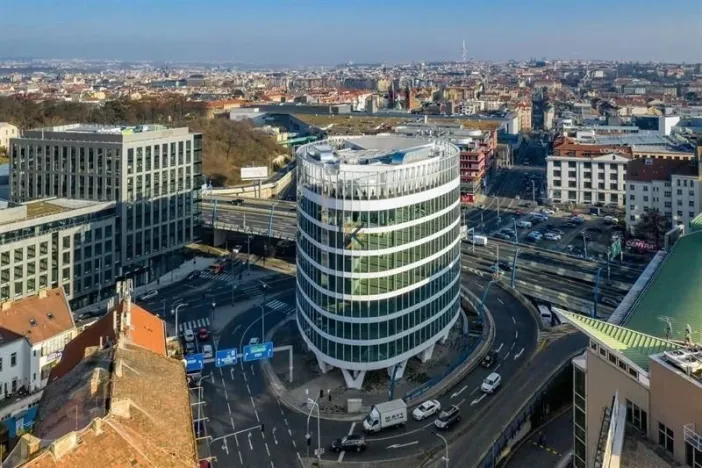 Pronájem kanceláře, Praha - Smíchov, Plzeňská, 265 m2